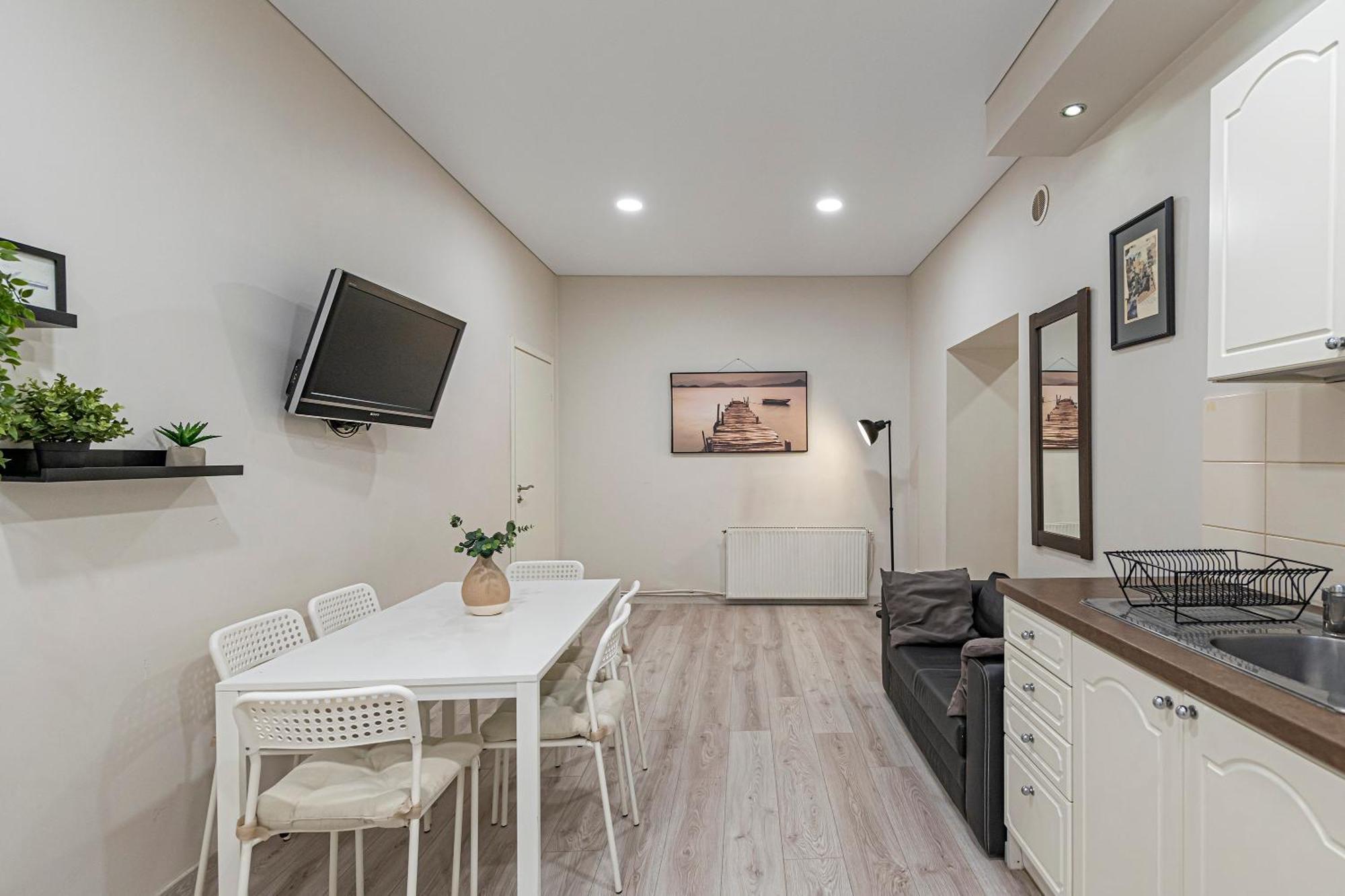 City Centre 3Bd Apartment By Hostlovers Kaunas Exteriör bild